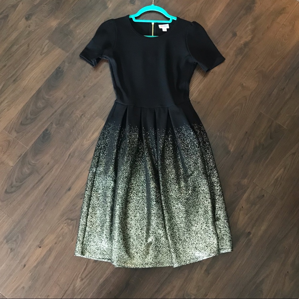 LuLaRoe Amelia Dress